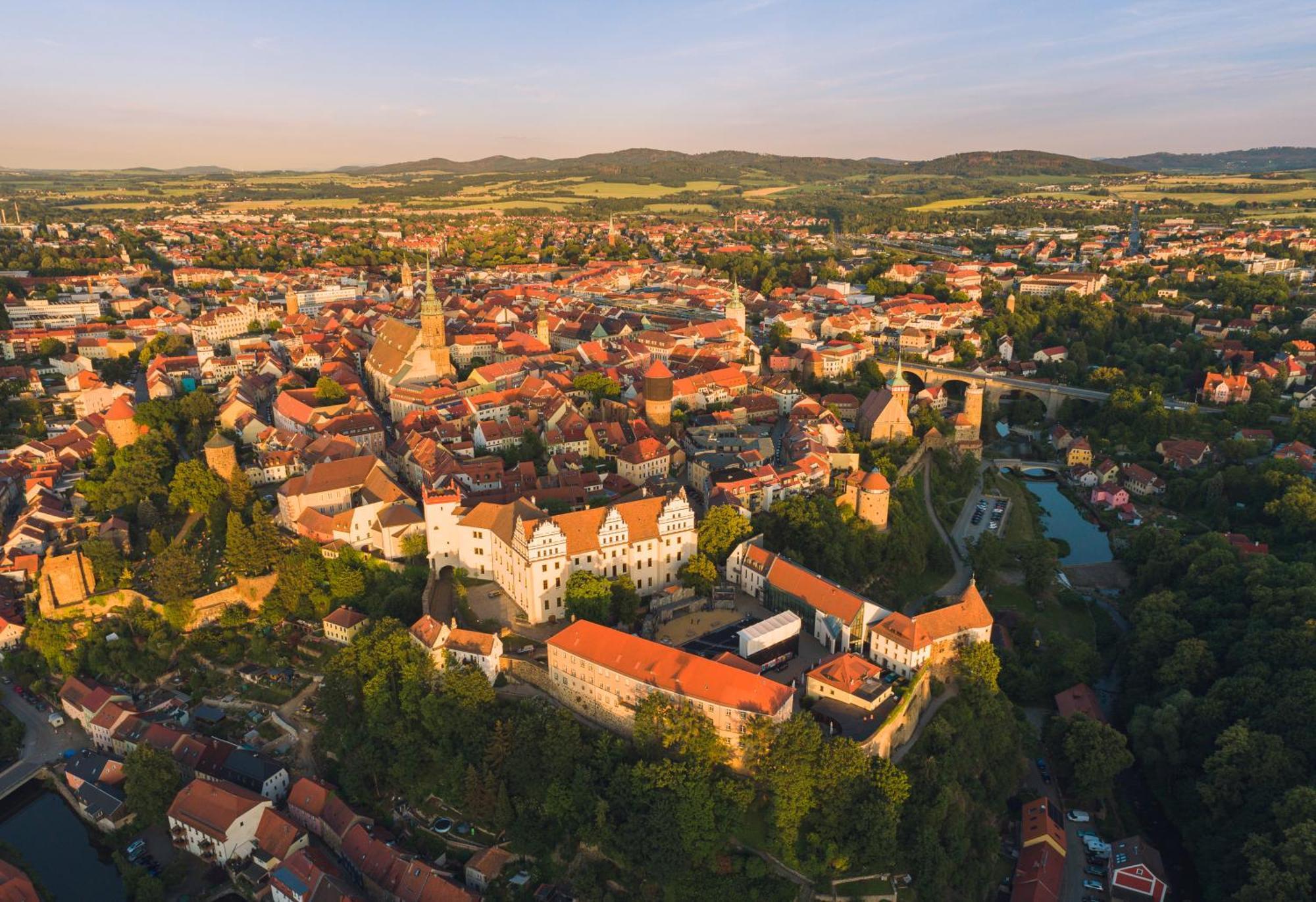 Bautzen Living Appartement - Zentrumslage Parkplatz Babybett Eksteriør billede